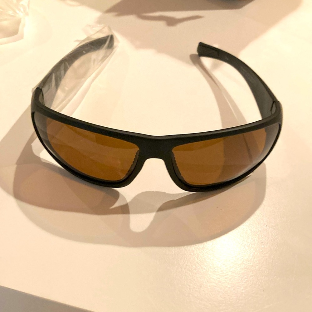 Piranha wrap polarized sunglasses unisex